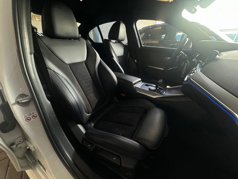 BMW 3-serie M340i xDrive High Executive Sfeer|Night|CarPlay