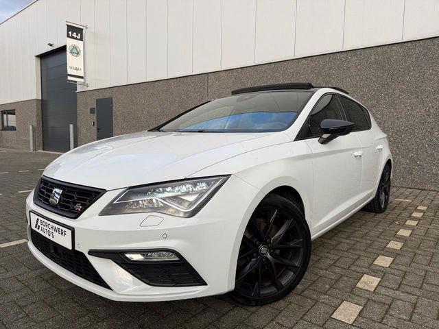 SEAT Leon - 1.5 TSI FR uitvoering | Pano | Xenon | Beats-audio