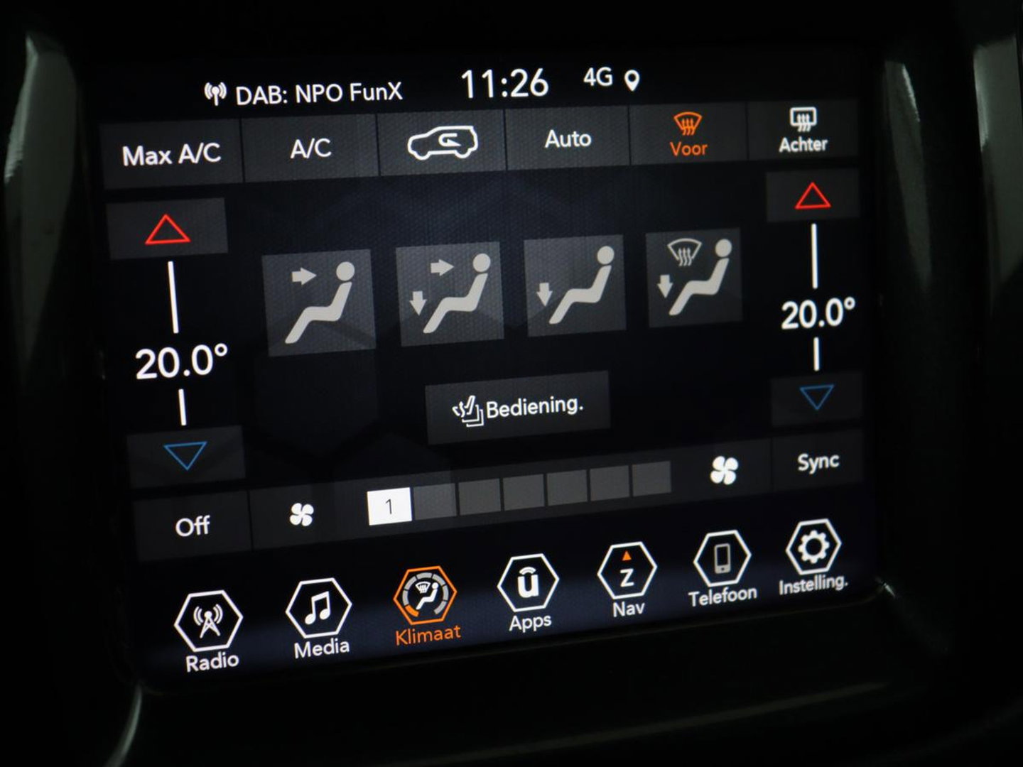Jeep Compass 4xe 240 Plug-in Hybrid Electric S | Leder | Stoel & stuurverwarming | Alpine Sound | Camera | Bi-Xenon | Memory | Keyless | Carplay | Navigatie | PHEV