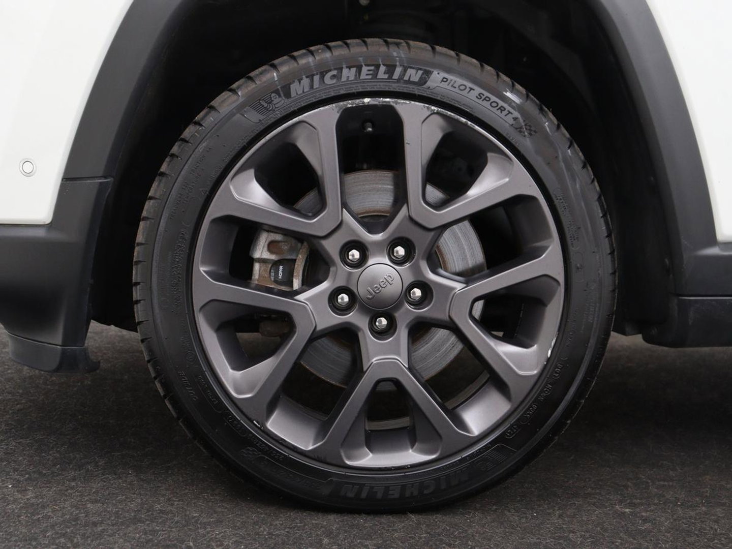 Jeep Compass 4xe 240 Plug-in Hybrid Electric S | Leder | Stoel & stuurverwarming | Alpine Sound | Camera | Bi-Xenon | Memory | Keyless | Carplay | Navigatie | PHEV