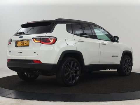 Jeep Compass 4xe 240 Plug-in Hybrid Electric S | Leder | Stoel & stuurverwarming | Alpine Sound | Camera | Bi-Xenon | Memory | Keyless | Carplay | Navigatie | PHEV