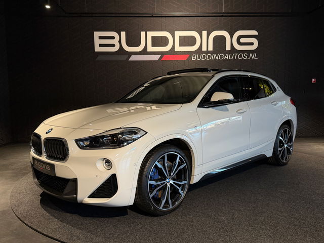 BMW X2 - sDrive20i High Exe | M-sport | Pano | Trekhaak
