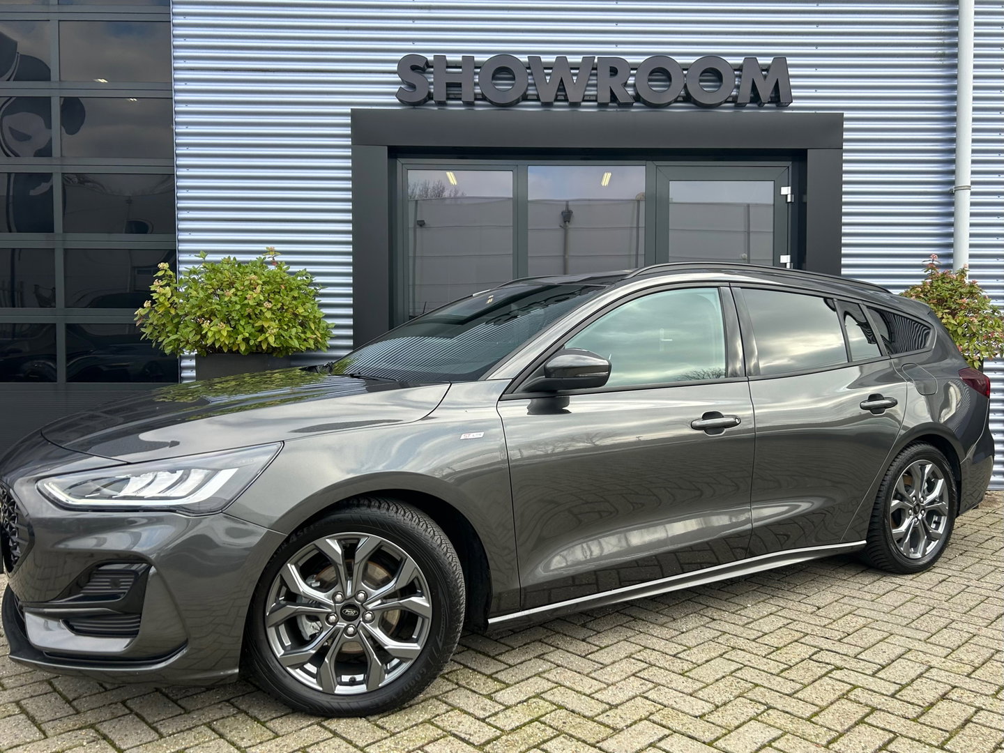 Ford FOCUS Wagon 1.0 EcoBoost Hybrid ST Line ACC|Applecarplay|Camera|17inch velgen|Dodehoekdetectie