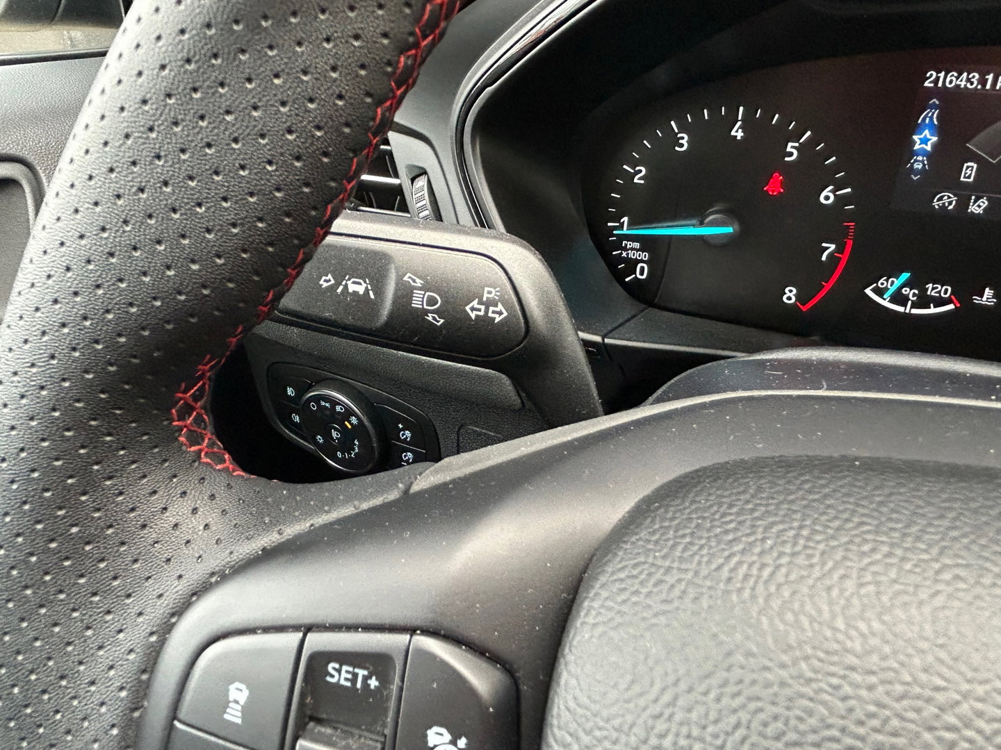 Ford FOCUS Wagon 1.0 EcoBoost Hybrid ST Line ACC|Applecarplay|Camera|17inch velgen|Dodehoekdetectie