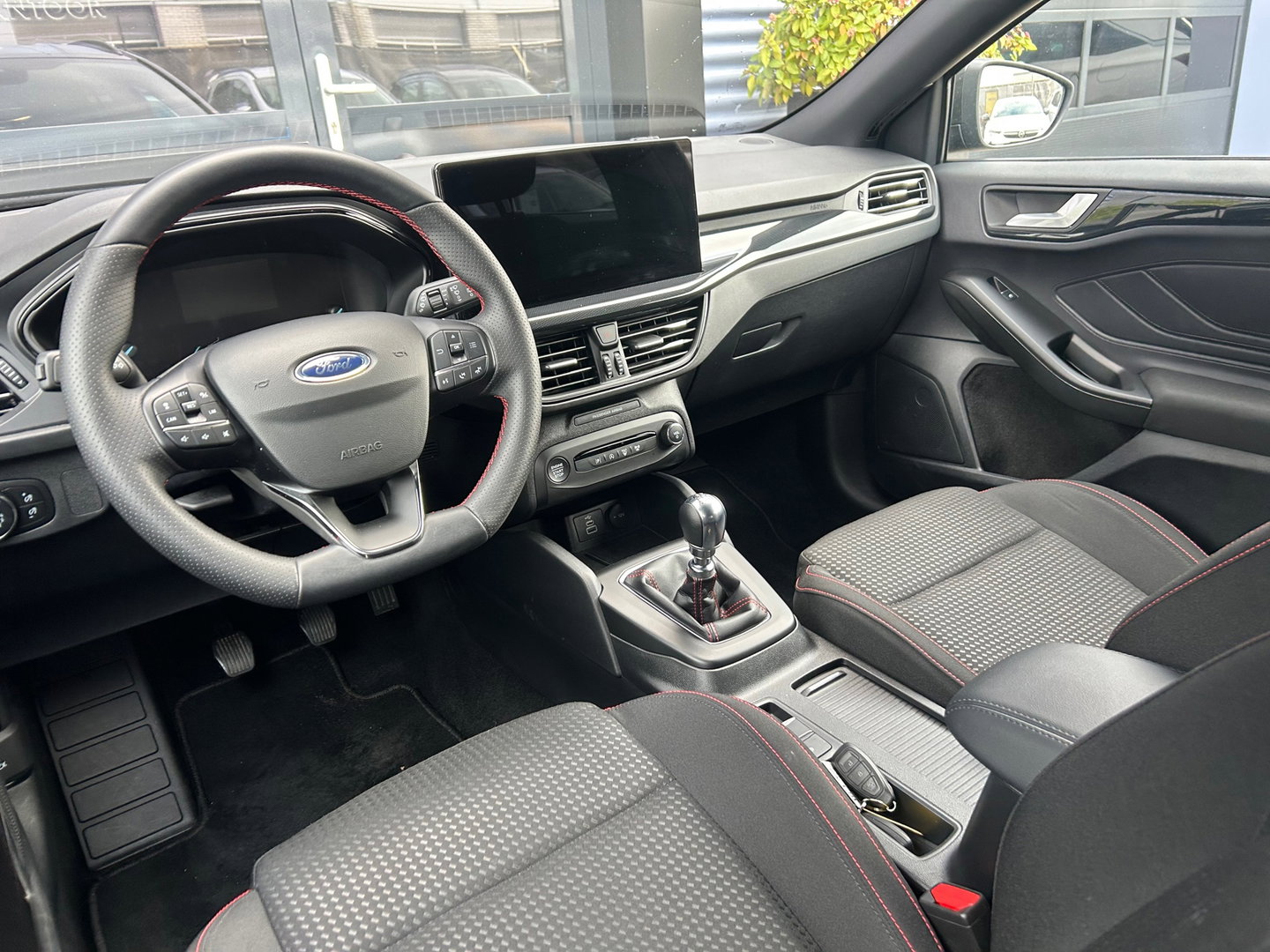 Ford FOCUS Wagon 1.0 EcoBoost Hybrid ST Line ACC|Applecarplay|Camera|17inch velgen|Dodehoekdetectie