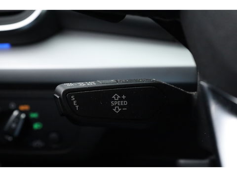 Audi Q5 50 TFSI e Advanced edition | Digi. Cockpit | Afn. Trekhaak | Apple CarPlay | Massage | Stoelverw. | Camera | 19'' 35500