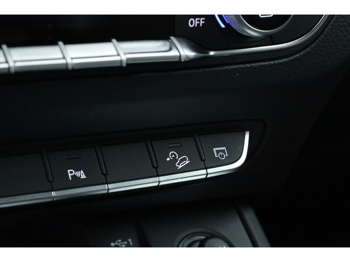 Audi Q5 50 TFSI e Advanced edition | Digi. Cockpit | Afn. Trekhaak | Apple CarPlay | Massage | Stoelverw. | Camera | 19'' 35500