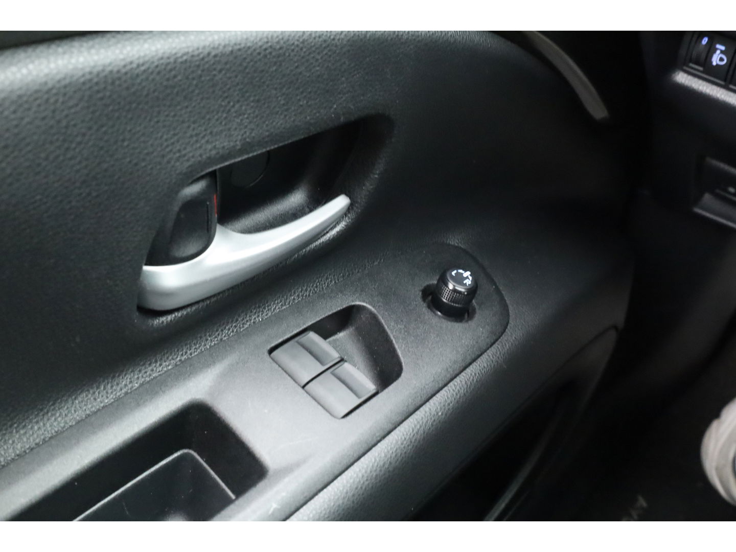 Toyota Aygo X 1.0 VVT-i S-CVT Envy Automaat | Navi | JBL Audio | Apple CarPlay | Camera | Adapt. Cruise