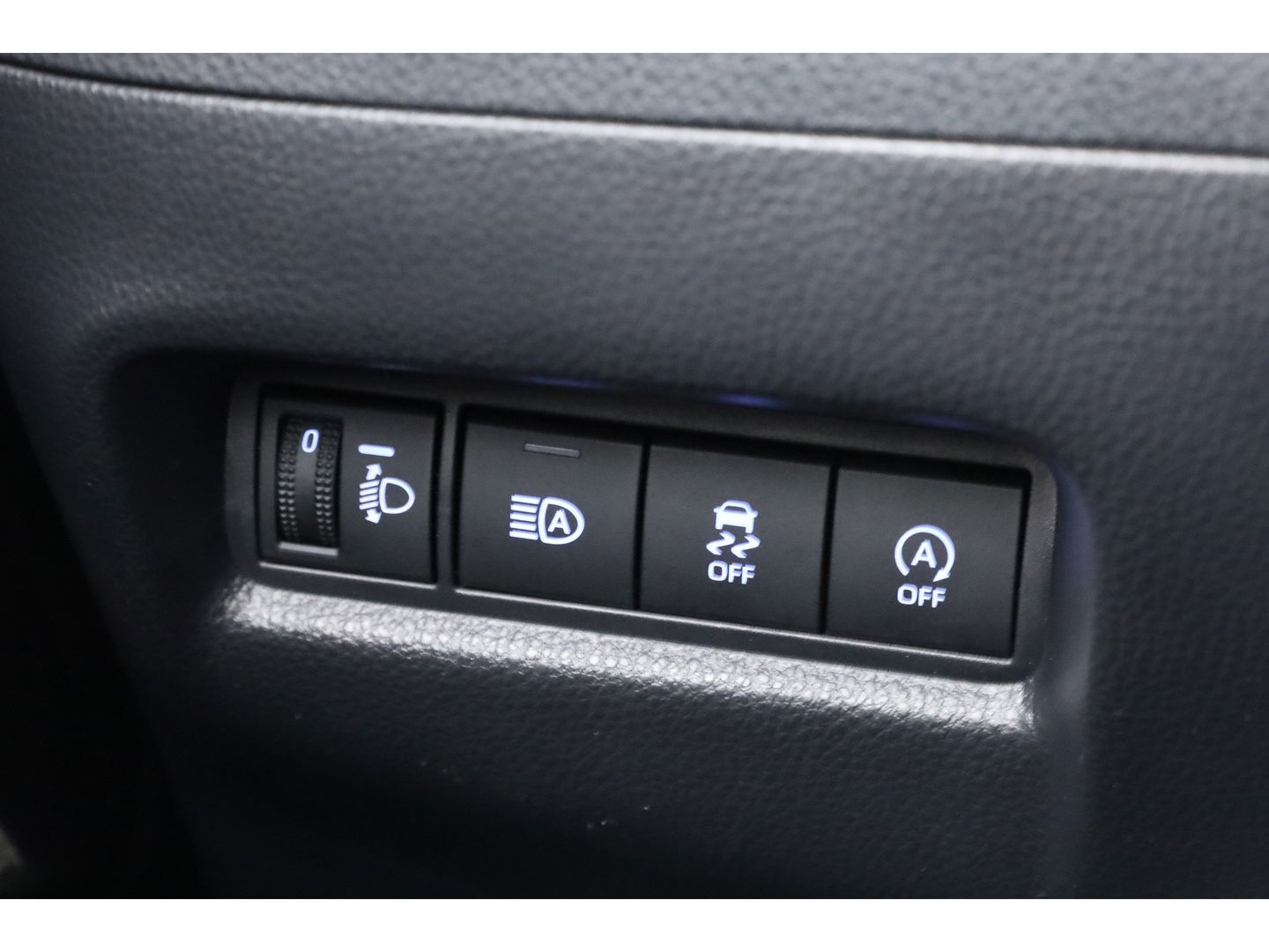 Toyota Aygo X 1.0 VVT-i S-CVT Envy Automaat | Navi | JBL Audio | Apple CarPlay | Camera | Adapt. Cruise