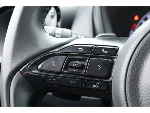 Toyota Aygo X 1.0 VVT-i S-CVT Envy Automaat | Navi | JBL Audio | Apple CarPlay | Camera | Adapt. Cruise