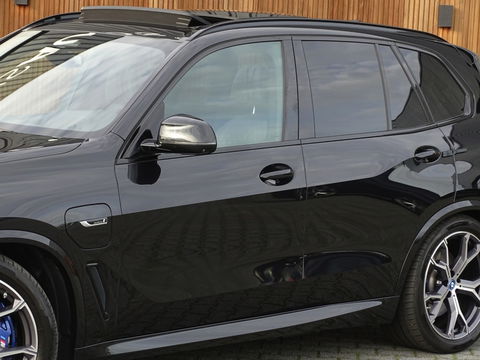 BMW X5 45e X-drive 394PK / M-Sport Pro / Individual / 360° / 2022 / Las