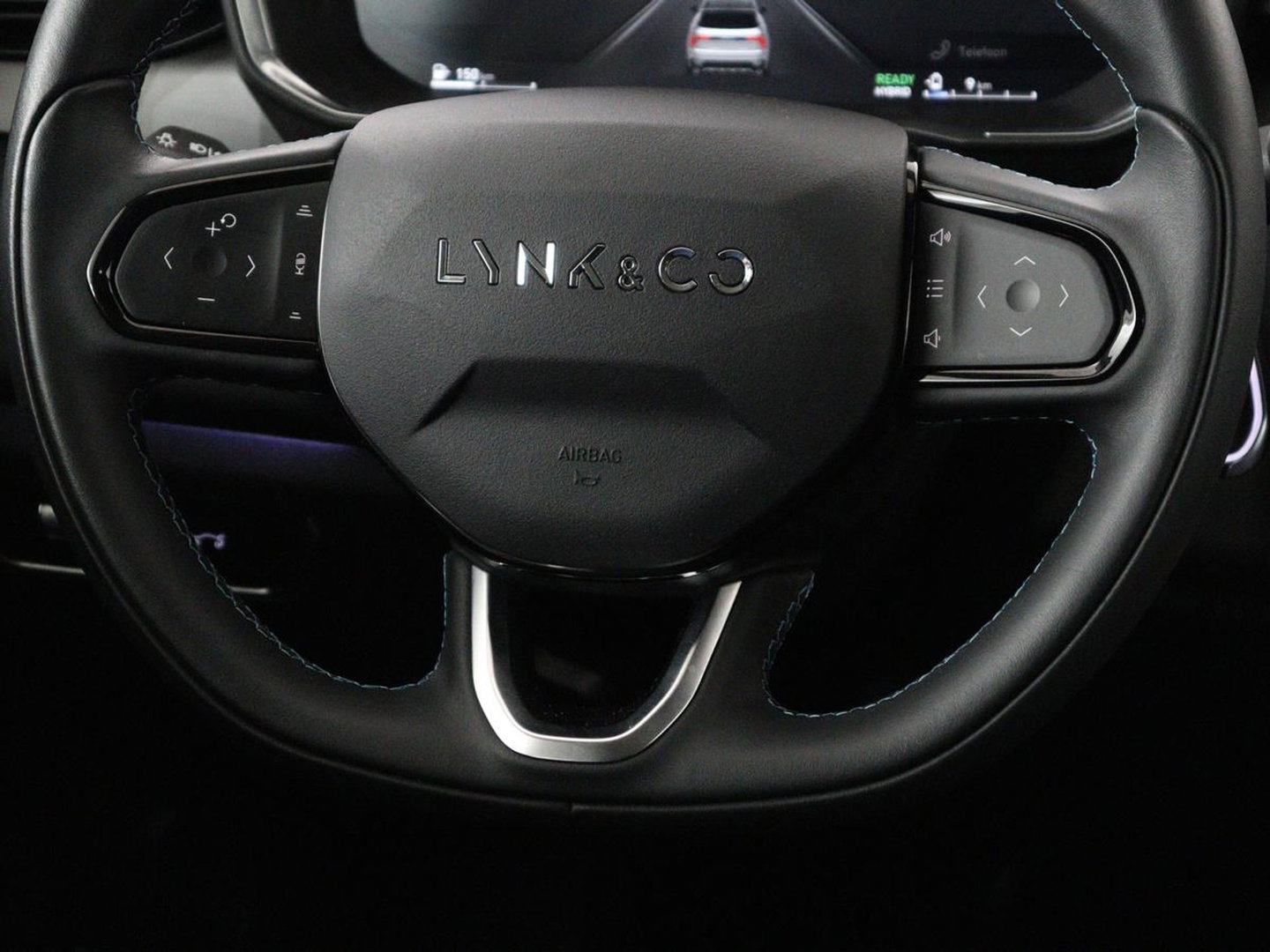 Lynk & Co 01 1.5 Plug In | Trekhaak | Panoramadak | Infinity by Harman | Camera | Adaptive cruise | Stoelverwarming | Carplay | Memory | Full LED | PHEV