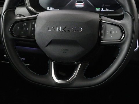 Lynk & Co 01 1.5 Plug In | Trekhaak | Panoramadak | Infinity by Harman | Camera | Adaptive cruise | Stoelverwarming | Carplay | Memory | Full LED | PHEV