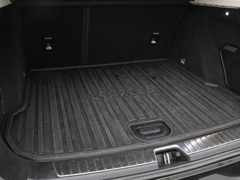 Lynk & Co 01 1.5 Plug In | Trekhaak | Panoramadak | Infinity by Harman | Camera | Adaptive cruise | Stoelverwarming | Carplay | Memory | Full LED | PHEV