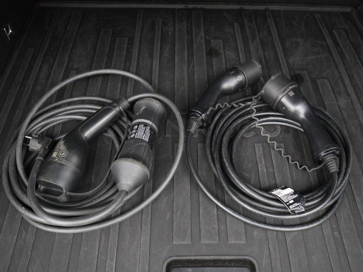 Lynk & Co 01 1.5 Plug In | Trekhaak | Panoramadak | Infinity by Harman | Camera | Adaptive cruise | Stoelverwarming | Carplay | Memory | Full LED | PHEV