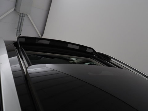 Lynk & Co 01 1.5 Plug In | Trekhaak | Panoramadak | Infinity by Harman | Camera | Adaptive cruise | Stoelverwarming | Carplay | Memory | Full LED | PHEV