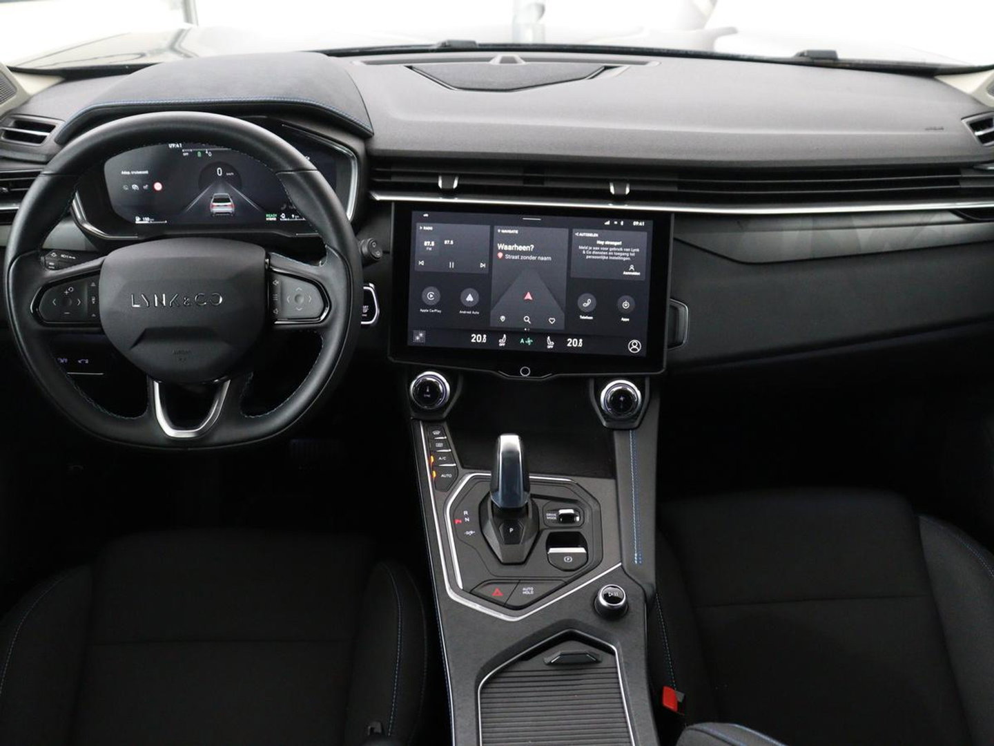 Lynk & Co 01 1.5 Plug In | Trekhaak | Panoramadak | Infinity by Harman | Camera | Adaptive cruise | Stoelverwarming | Carplay | Memory | Full LED | PHEV