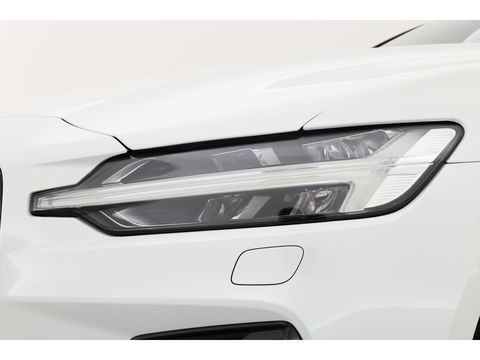 Volvo V60 T8 Recharge R-Design | Memory Seats | Pilot Assist | H&K Audio | Stoel- Stuurverw. | Elek. Trekhaak | Nav + CarPlay