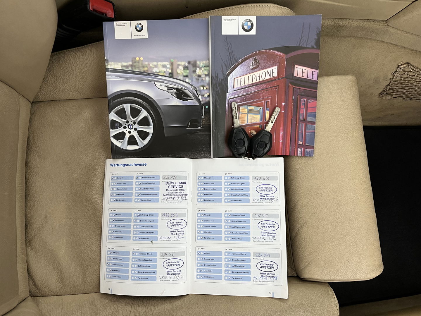 BMW 5 Serie Touring 525d *PANO | LEATHER | NAVI-FULLMAP | HIFI-SOUND | ECC | PDC | CRUISE | 16''ALU | TOWBAR*