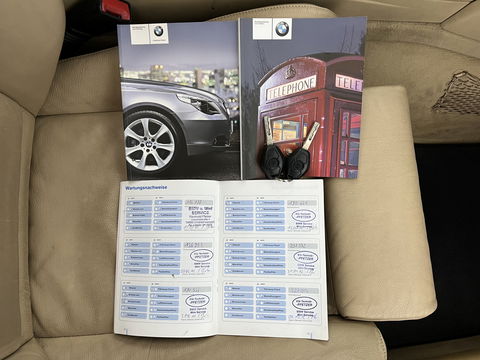 BMW 5 Serie Touring 525d *PANO | LEATHER | NAVI-FULLMAP | HIFI-SOUND | ECC | PDC | CRUISE | 16''ALU | TOWBAR*