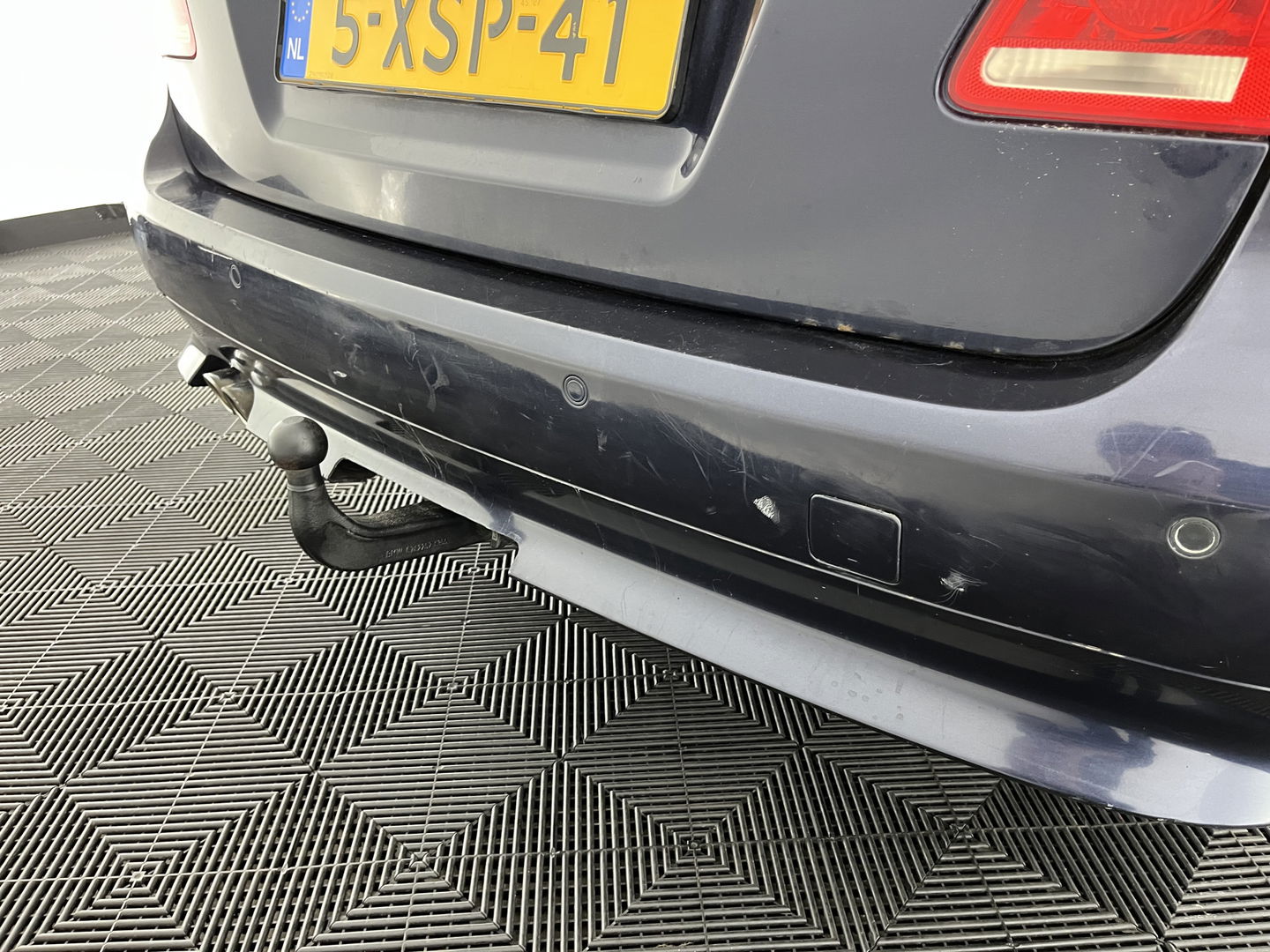 BMW 5 Serie Touring 525d *PANO | LEATHER | NAVI-FULLMAP | HIFI-SOUND | ECC | PDC | CRUISE | 16''ALU | TOWBAR*