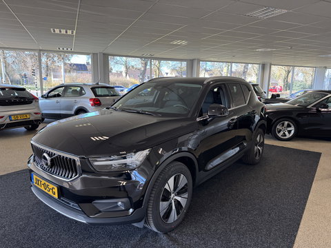 Volvo XC40 1.5 T5 Recharge momentum