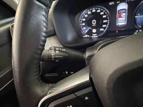 Volvo XC40 1.5 T5 Recharge momentum