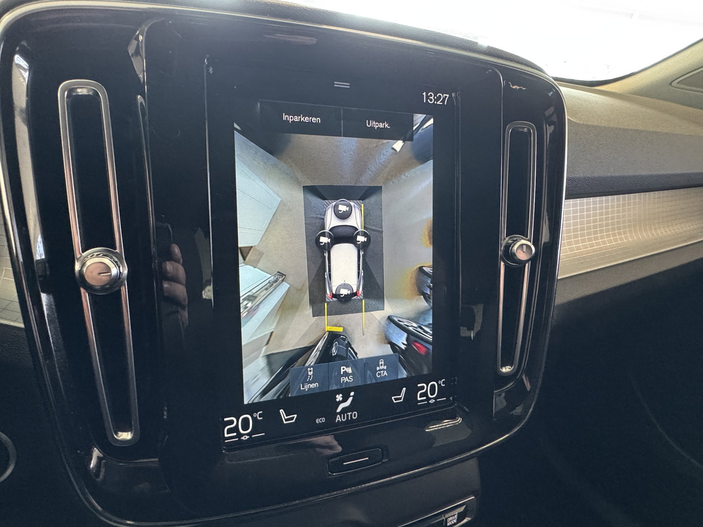 Volvo XC40 1.5 T5 Recharge momentum