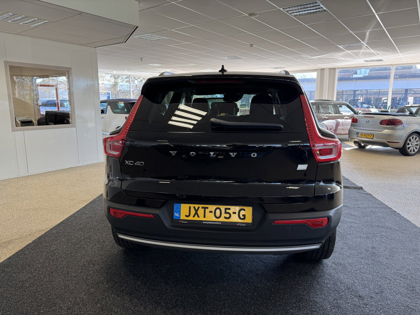 Volvo XC40 1.5 T5 Recharge momentum