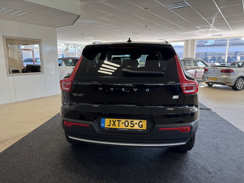 Volvo XC40 1.5 T5 Recharge momentum