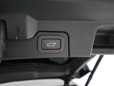 Land Rover Range Rover Evoque 2.0 TD4 HSE Dynamic Aut. *PANO | HEAD-UP | LEATHER | FULL-LED | MEMORY-PACK | MERIDIAN-SOUND | BLIND-SPOT | HEATED-COMFORTSEATS | NAVI-FULLMAP | CAMERA | ECC | PDC | CRUISE | 20''ALU | TOWBAR*