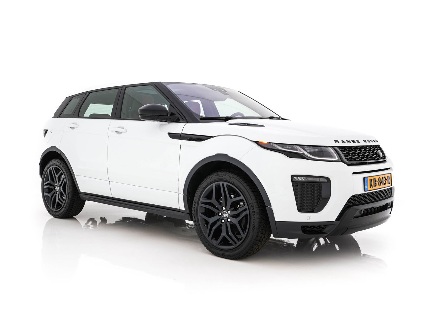 Land Rover Range Rover Evoque 2.0 TD4 HSE Dynamic Aut. *PANO | HEAD-UP | LEATHER | FULL-LED | MEMORY-PACK | MERIDIAN-SOUND | BLIND-SPOT | HEATED-COMFORTSEATS | NAVI-FULLMAP | CAMERA | ECC | PDC | CRUISE | 20''ALU | TOWBAR*