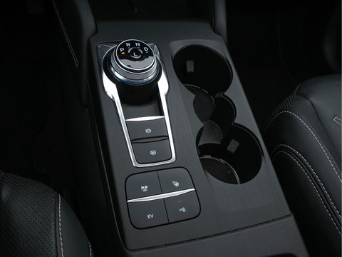 Ford Kuga 2.5 PHEV Vignale (Plug-In) (INCL-BTW) Aut. *PANO | LEATHER | DIGI-COCKPIT | FULL-LED | BANG/OLUFSEN-AUDIO |  HEAD-UP | KEYLESS | DAB | CARPLAY | NAVI-FULLMAP | MEMORY-PACK | HEATED-COMFORTSEATS | LANE-ASSIST | .