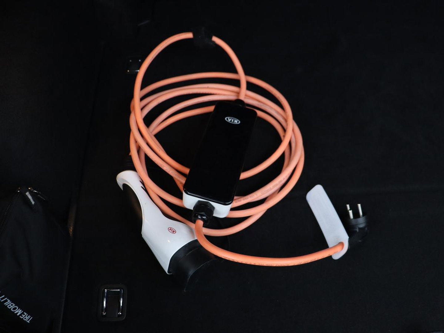 Kia Xceed 1.6 GDi PHEV ExecutiveLine | Stoelventilatie | Leder | Adaptive cruise | Camera | Memory | Achterbankverwarming | Full LED | Keyless | Stuurverwarming | Navigatie | Plug In