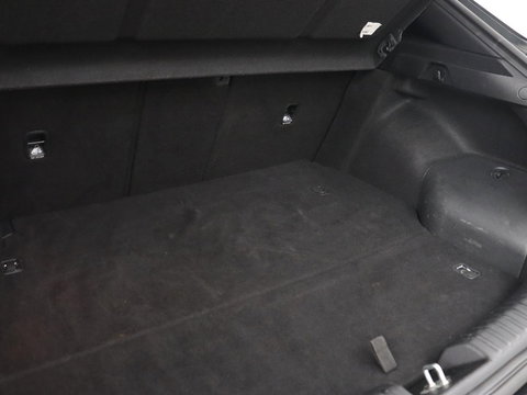 Kia Xceed 1.6 GDi PHEV ExecutiveLine | Stoelventilatie | Leder | Adaptive cruise | Camera | Memory | Achterbankverwarming | Full LED | Keyless | Stuurverwarming | Navigatie | Plug In