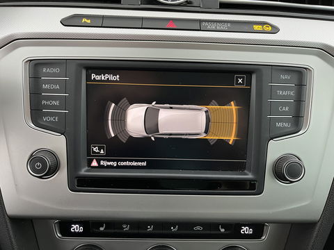 Volkswagen Passat Variant 2.0 TDI Comfortline *FULL-LED | ADAPTIVE-CRUISE | ERGONOMIC-COMFORTSEAT | HEATED-SEATS | PARKPILOT |  NAVI-FULLMAP | KEYLESS | PRIVACYGLASS | ECC | TOWBAR | 17''ALU*