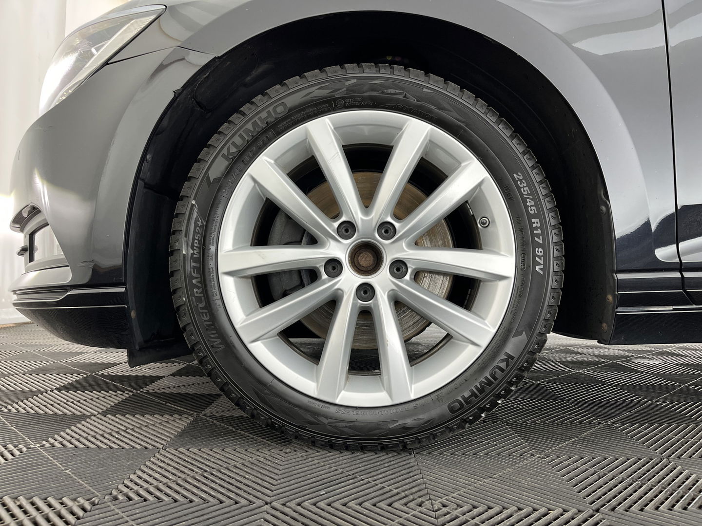 Volkswagen Passat Variant 2.0 TDI Comfortline *FULL-LED | ADAPTIVE-CRUISE | ERGONOMIC-COMFORTSEAT | HEATED-SEATS | PARKPILOT |  NAVI-FULLMAP | KEYLESS | PRIVACYGLASS | ECC | TOWBAR | 17''ALU*