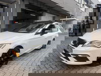 SEAT Leon - 1.5 TSI FR uitvoering | Pano | Xenon | Beats-audio