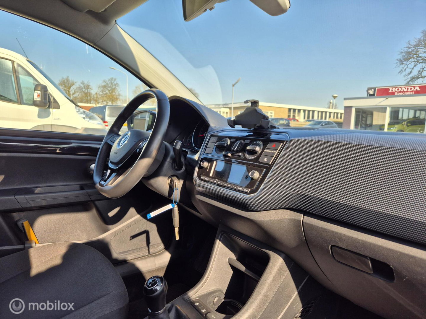 Volkswagen up! 1.0 | Camera, Cruise, Dealer onderhouden, NAP