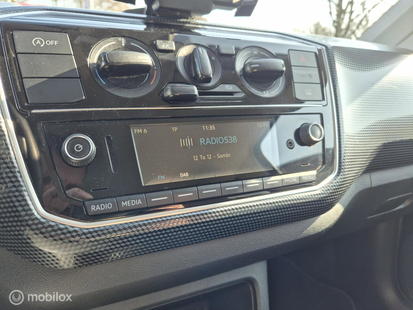 Volkswagen up! 1.0 | Camera, Cruise, Dealer onderhouden, NAP