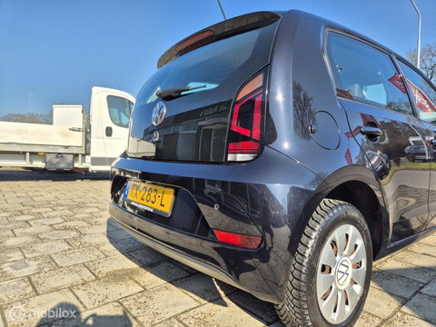 Volkswagen up! 1.0 | Camera, Cruise, Dealer onderhouden, NAP