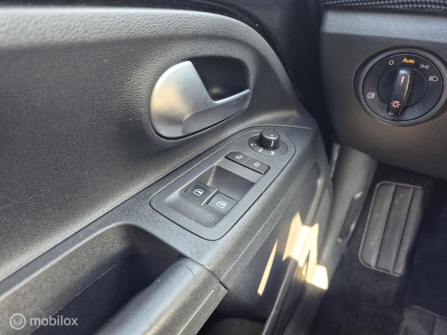 Volkswagen up! 1.0 | Camera, Cruise, Dealer onderhouden, NAP
