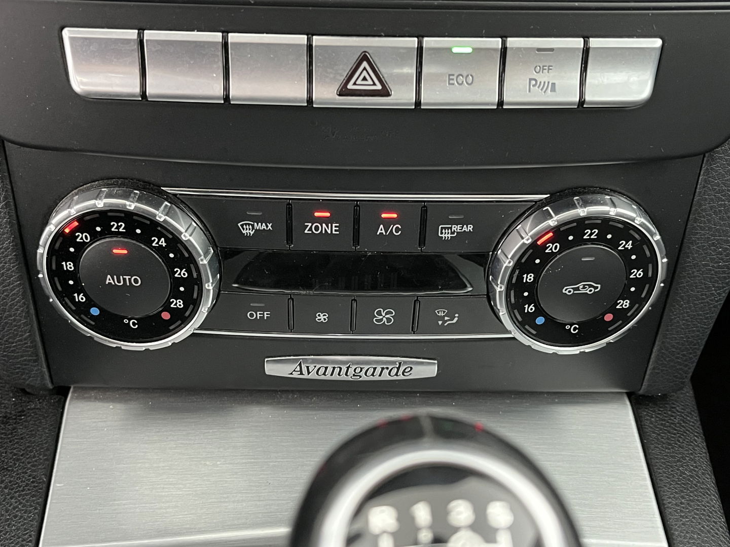 Mercedes-Benz C-Klasse 220 CDI Business Class Avantgarde *LEATHER-FABRIC | NAVI-FULLMAP | COMFORT-SEATS | ECC | PDC | CRUISE | 16''ALU*