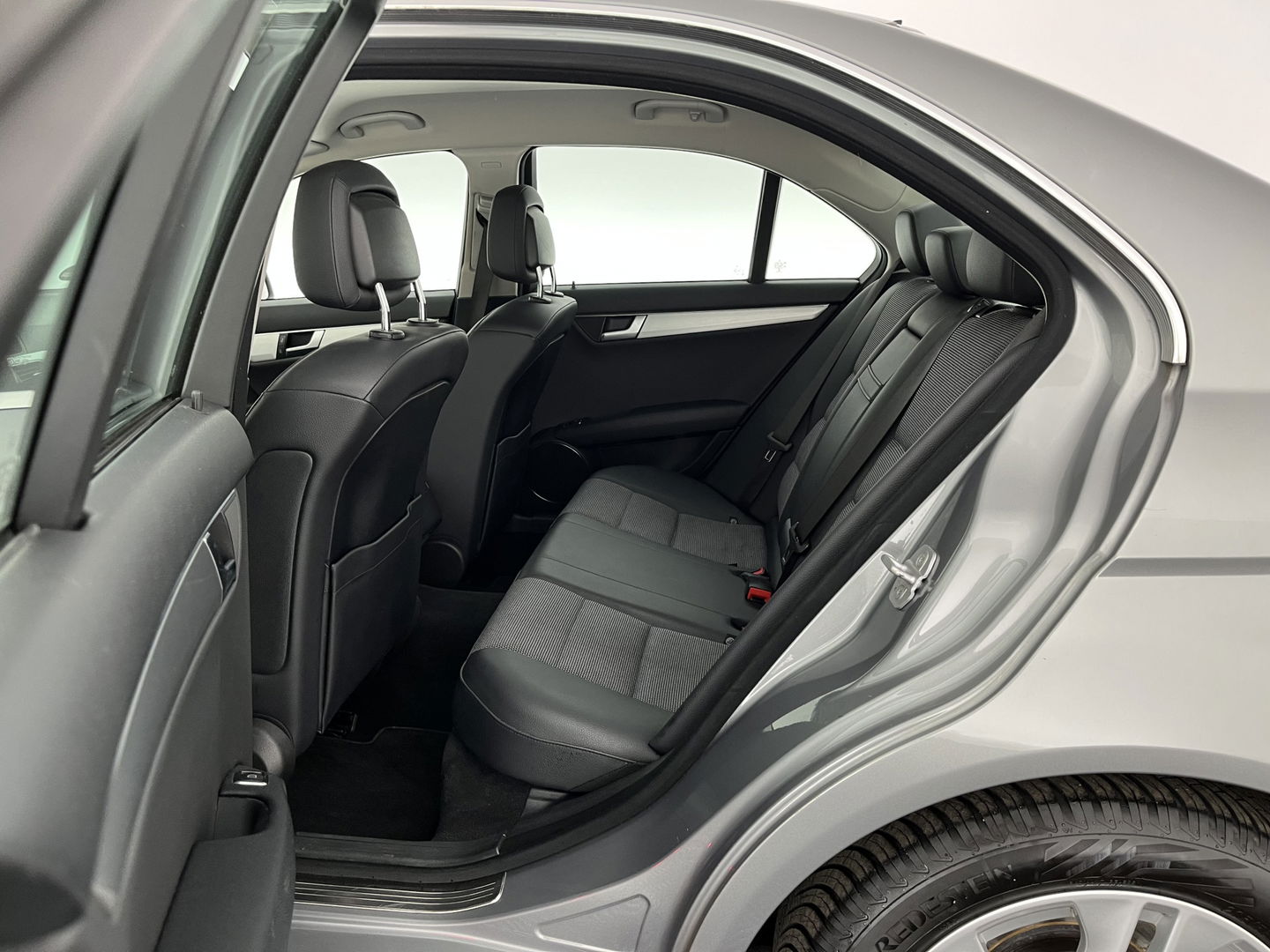 Mercedes-Benz C-Klasse 220 CDI Business Class Avantgarde *LEATHER-FABRIC | NAVI-FULLMAP | COMFORT-SEATS | ECC | PDC | CRUISE | 16''ALU*