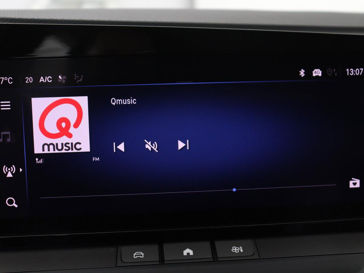 Opel Astra 1.6 Turbo Hybrid | Origineel NL | Adaptive cruise | Carplay | Parkeerhulp | Climate control | Digital Cockpit | Bluetooth | Full LED | PHEV | Plug In