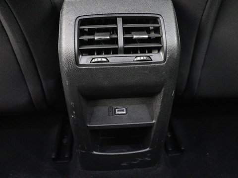 Opel Astra 1.6 Turbo Hybrid | Origineel NL | Adaptive cruise | Carplay | Parkeerhulp | Climate control | Digital Cockpit | Bluetooth | Full LED | PHEV | Plug In