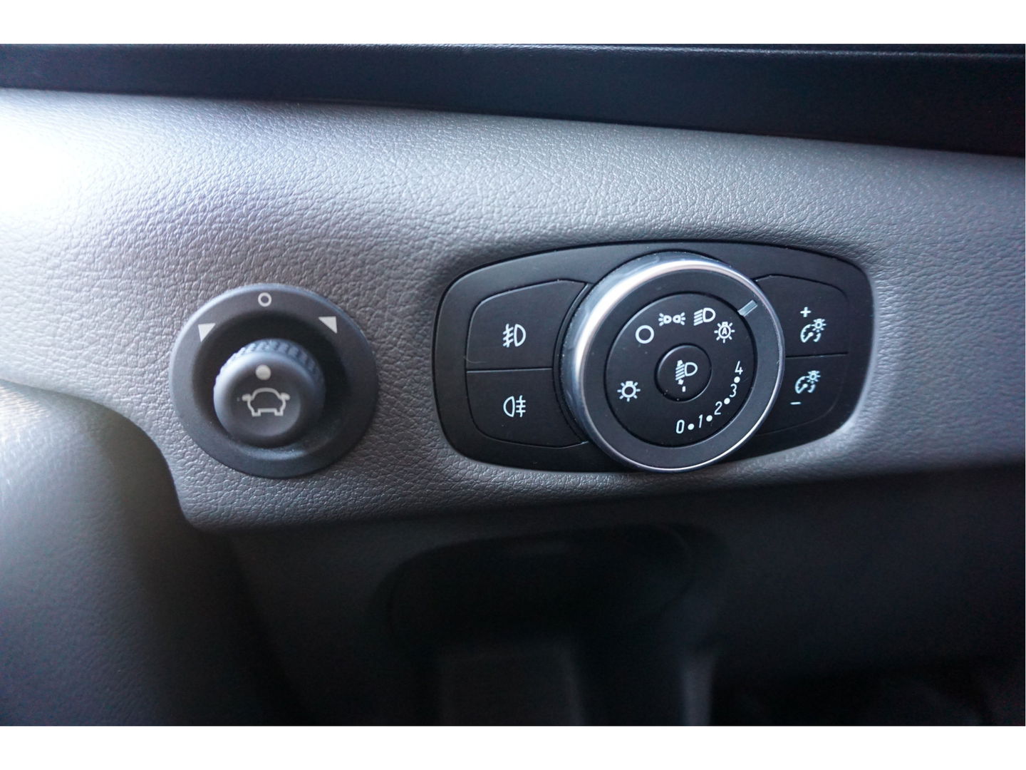 Ford Transit 350L L3H2 Trail Edition AUT 130PK BPM VRIJ!! 12" Sync4 Navi, Camera, Trekhaak, 17" LM!! NR. K01*