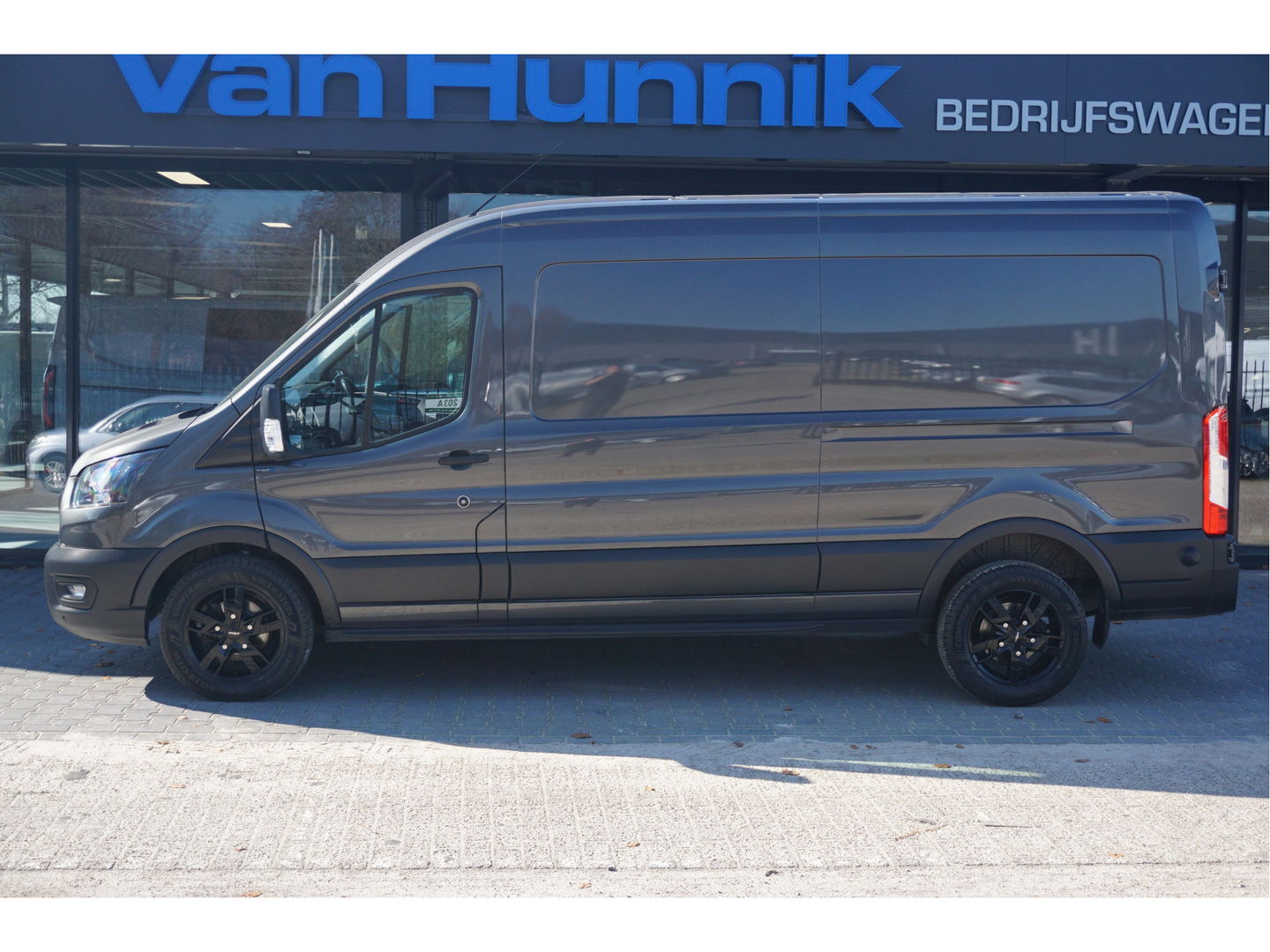 Ford Transit 350L L3H2 Trail Edition AUT 130PK BPM VRIJ!! 12" Sync4 Navi, Camera, Trekhaak, 17" LM!! NR. K01*