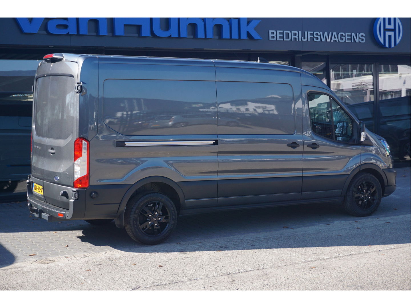 Ford Transit 350L L3H2 Trail Edition AUT 130PK BPM VRIJ!! 12" Sync4 Navi, Camera, Trekhaak, 17" LM!! NR. K01*