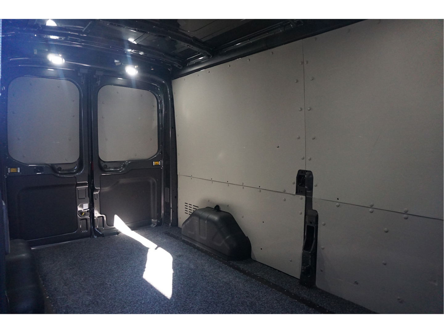 Ford Transit 350L L3H2 Trail Edition AUT 130PK BPM VRIJ!! 12" Sync4 Navi, Camera, Trekhaak, 17" LM!! NR. K01*